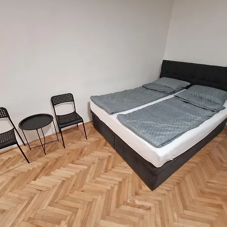 Mihajlovic Апартаменты *